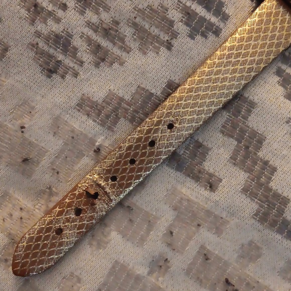 Kim Seng Key to the Heart Watch - Picture 2 of 5